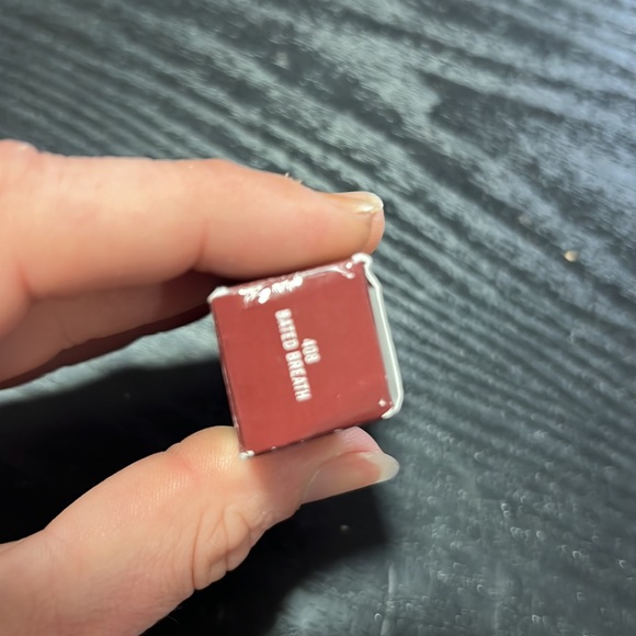 🌙♥️Mac Bated Breath Love Me Lipstick - Picture 7 of 8